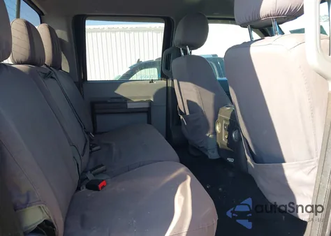 2015 Ford F-250 Xlt from USA, damaged, VIN 1FT7W2B68FEA37187